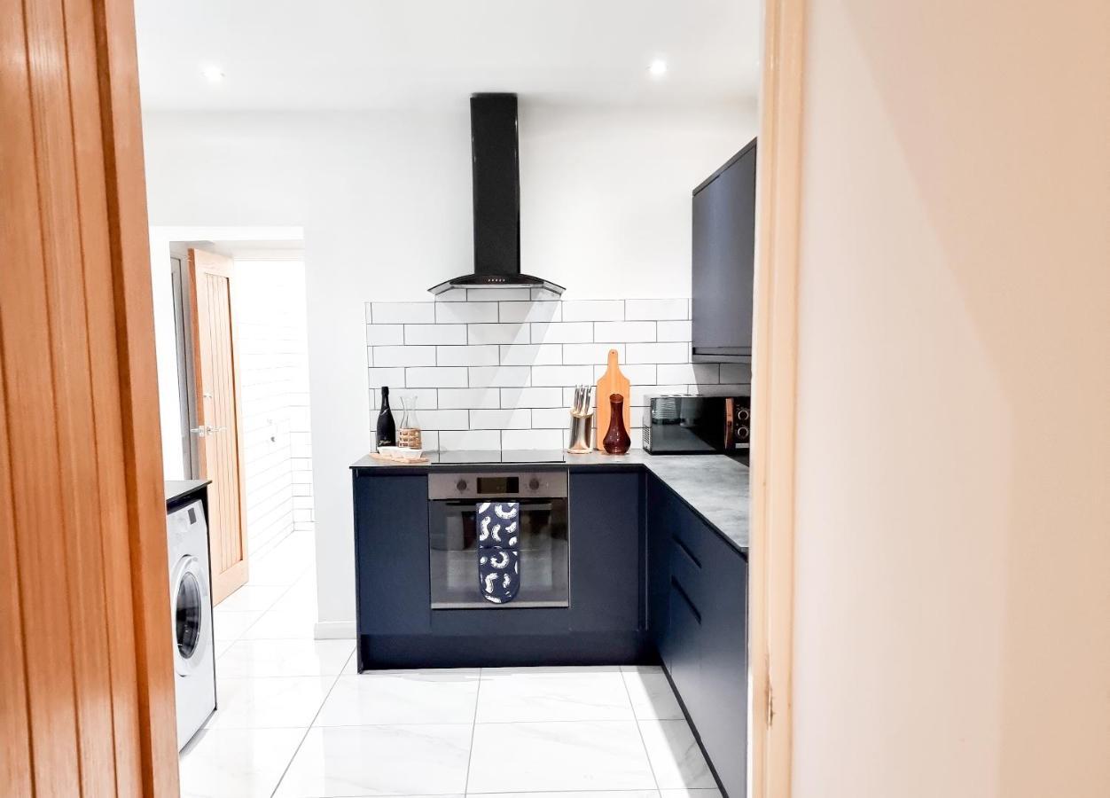 Spacious 3-Bed Near The City Centre Swansea Zewnętrze zdjęcie