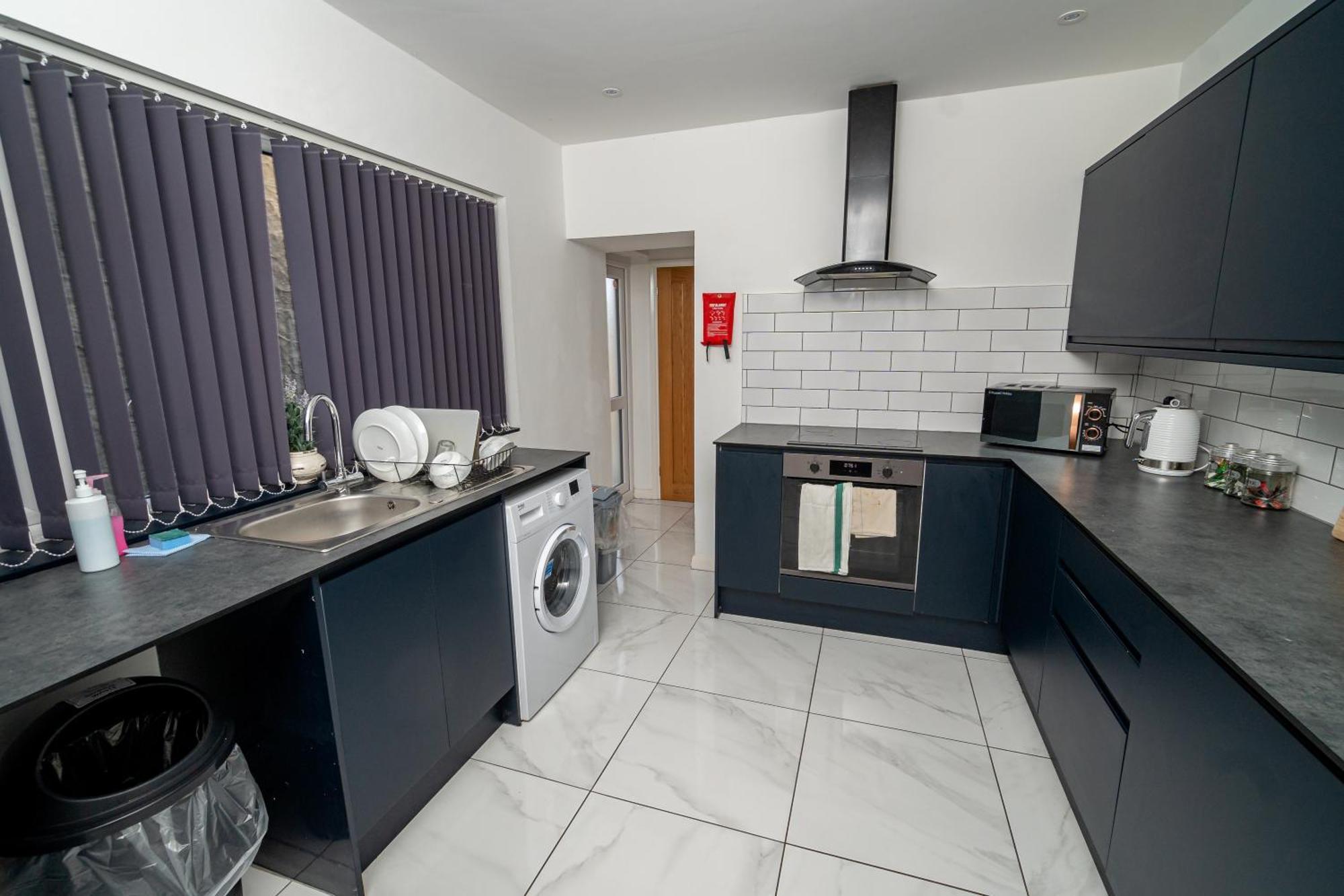 Spacious 3-Bed Near The City Centre Swansea Zewnętrze zdjęcie